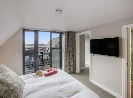 House 4* Polzeath